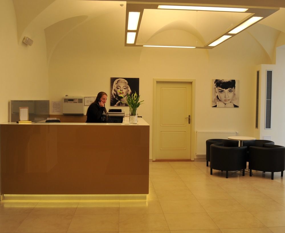 קרלובי וארי Hotel Malta מראה חיצוני תמונה